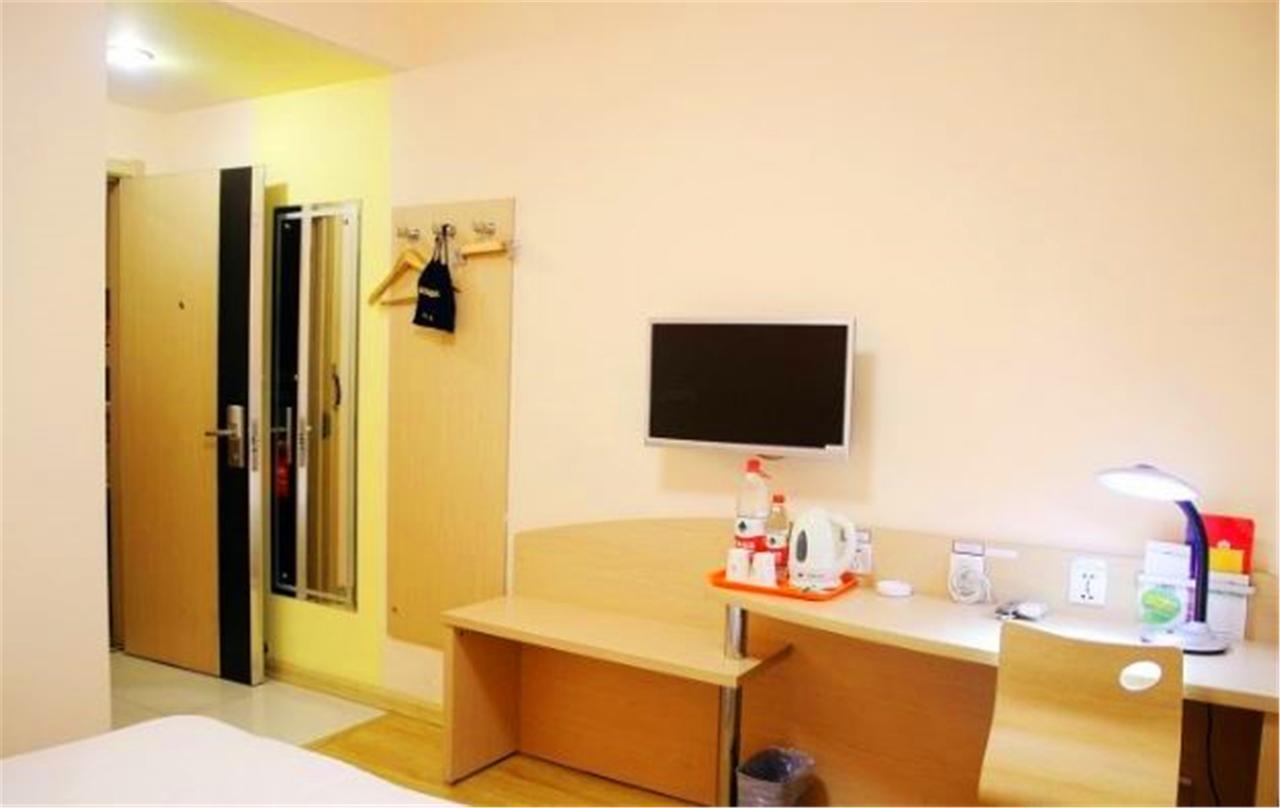 Greentree Inn Shandong Qingdao Railway Station Zhanqiao Yacht Wharf Express Zewnętrze zdjęcie